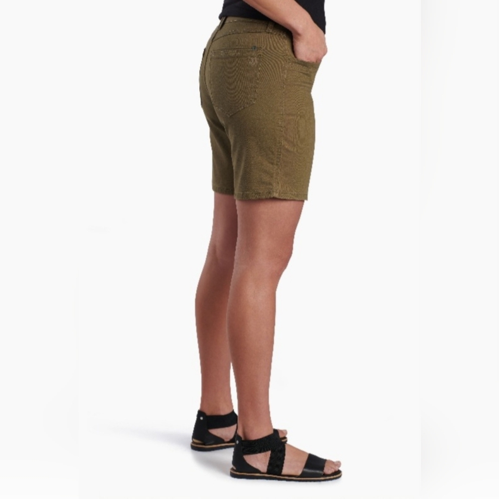 KUHL Women's Kontour Short... Size 10 Olive 8-in inseam brand new.